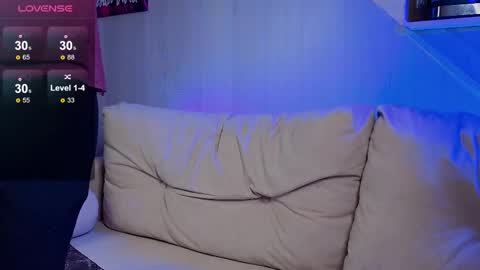 Samuel online show from March 4, 2025, 9:11 pm