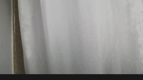 Snapshot of justagirlof chatting on May 6, 2026, 7:35 am Layla online show from May 6, 2026, 7:35 am