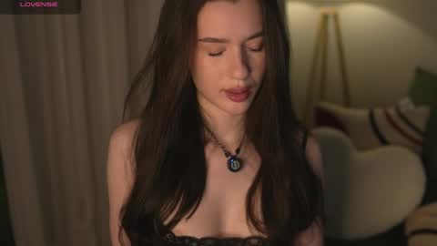 Katarina online show from April 10, 2026, 7:29 pm