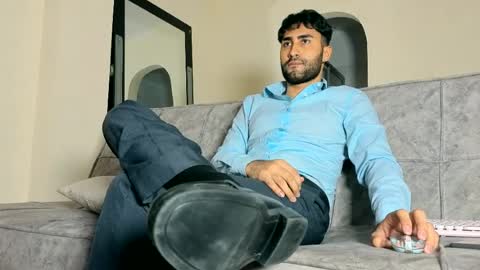 Snapshot of justdavid_ chatting on August 1, 2026, 4:01 am David online show from August 1, 2026, 4:01 am