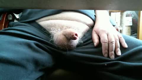 justhere2playagain online show from January 31, 2025, 5:32 pm