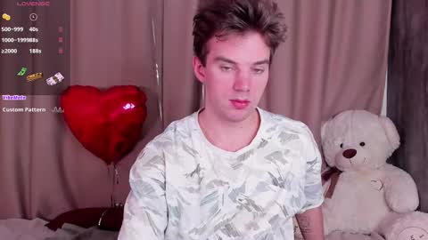 Snapshot of justin_reed chatting on March 3, 2025, 3:52 am Arthur online show from March 3, 2025, 3:52 am