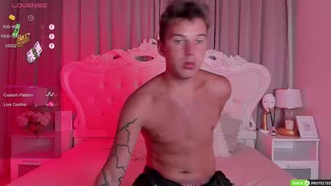 Snapshot of justin_reed chatting on November 27, 2025, 3:19 am Arthur online show from November 27, 2025, 3:19 am