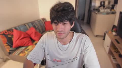 Diego online show from October 15, 2025, 9:59 pm