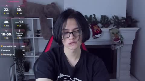 JUSTIN online show from December 22, 2024, 2:28 am