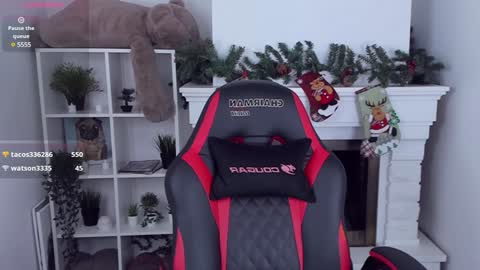 JUSTIN online show from December 24, 2024, 11:22 pm