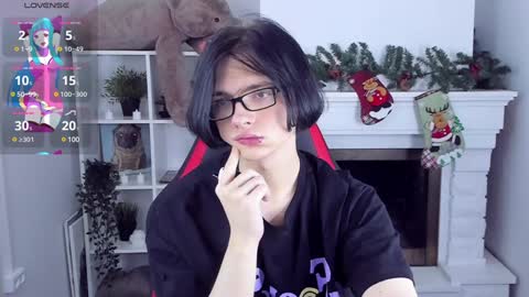 JUSTIN online show from December 28, 2024, 8:04 pm