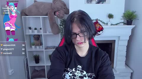 JUSTIN online show from January 8, 2025, 2:46 am