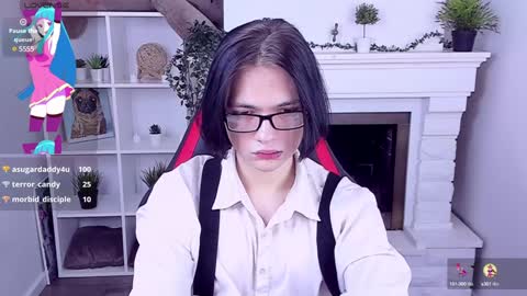 JUSTIN online show from February 1, 2025, 11:27 pm