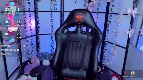 JUSTIN online show from February 18, 2025, 11:52 pm