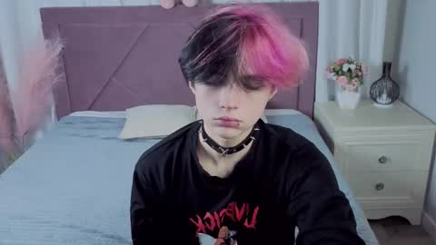 JUSTIN online show from September 10, 2025, 8:53 pm