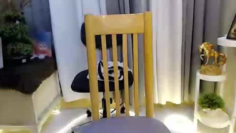 justin_urcuttieguy online show from March 9, 2026, 3:05 pm