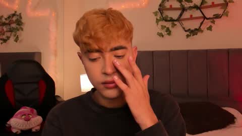 Justin online show from September 22, 2025, 11:23 am