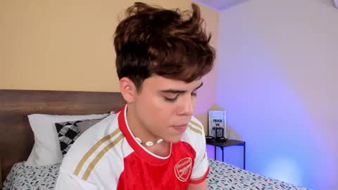 Justin online show from December 19, 2024, 4:13 am