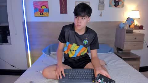 Justin online show from October 17, 2025, 12:52 pm