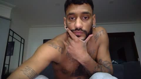 Snapshot of justinblakee chatting on July 19, 2026, 12:09 pm Justin blakee online show from July 19, 2026, 12:09 pm