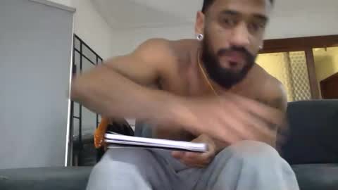 Snapshot of justinblakee chatting on July 25, 2026, 1:47 am Justin blakee online show from July 25, 2026, 1:47 am