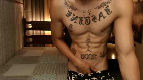 Snapshot of justine_hunk chatting on December 2, 2024, 4:09 am justine_hunk online show from December 2, 2024, 4:09 am