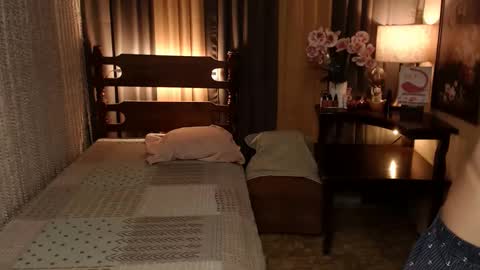 Snapshot of justine_hunk chatting on January 14, 2025, 7:38 am justine_hunk online show from January 14, 2025, 7:38 am