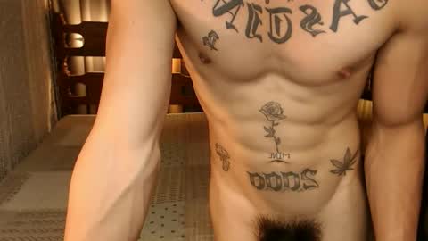 Snapshot of justine_hunk chatting on March 10, 2025, 7:10 am justine_hunk online show from March 10, 2025, 7:10 am