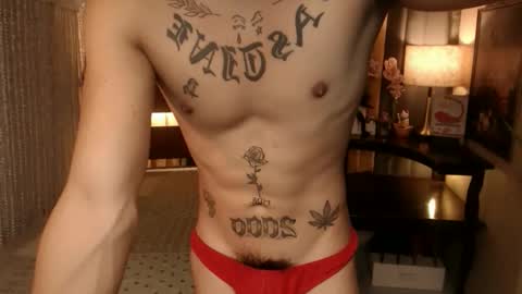 Snapshot of justine_hunk chatting on September 28, 2025, 1:16 pm justine_hunk online show from September 28, 2025, 1:16 pm