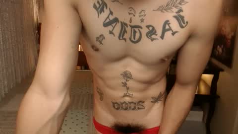 Snapshot of justine_hunk chatting on October 6, 2025, 6:11 am justine_hunk online show from October 6, 2025, 6:11 am