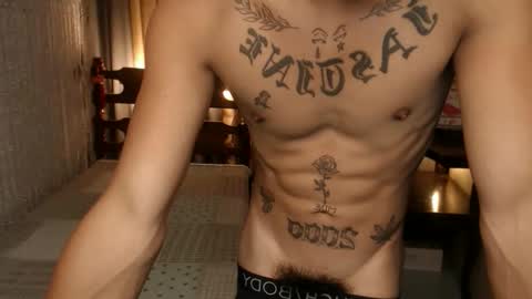 Snapshot of justine_hunk chatting on November 24, 2025, 5:18 am justine_hunk online show from November 24, 2025, 5:18 am