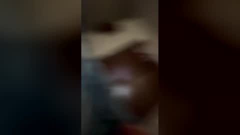 Snapshot of justinjohnson524 chatting on May 24, 2026, 12:32 pm justinjohnson524 online show from May 24, 2026, 12:32 pm