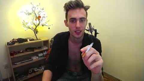 Snapshot of justinnordick chatting on July 13, 2026, 12:30 pm Hologram Guy online show from July 13, 2026, 12:30 pm