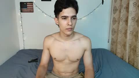 Snapshot of justinsinner1 chatting on January 20, 2025, 12:57 am justinsinner1 online show from January 20, 2025, 12:57 am