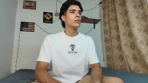 Snapshot of justinsinner1 chatting on February 22, 2025, 11:03 pm justinsinner1 online show from February 22, 2025, 11:03 pm