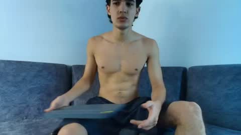 Snapshot of justinsinner1 chatting on August 9, 2026, 1:18 am justinsinner1 online show from August 9, 2026, 1:18 am