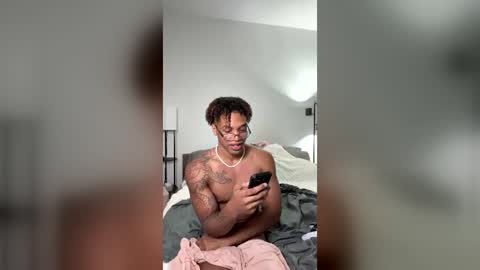 Snapshot of justinxdragun chatting on August 2, 2026, 3:27 am justinxdragun online show from August 2, 2026, 3:27 am