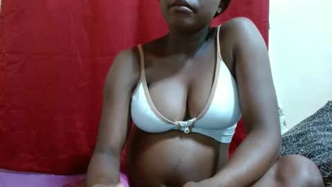 Snapshot of justlhot chatting on January 10, 2025, 11:00 am Justlhot online show from January 10, 2025, 11:00 am