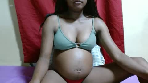 Snapshot of justlhot chatting on January 16, 2025, 12:02 am Justlhot online show from January 16, 2025, 12:02 am