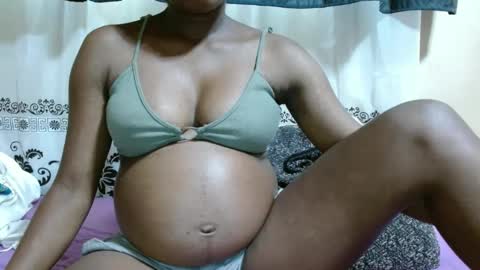 Snapshot of justlhot chatting on January 18, 2025, 8:52 am Justlhot online show from January 18, 2025, 8:52 am