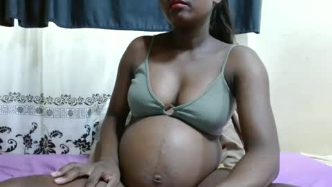 Snapshot of justlhot chatting on February 9, 2025, 8:44 am Justlhot online show from February 9, 2025, 8:44 am