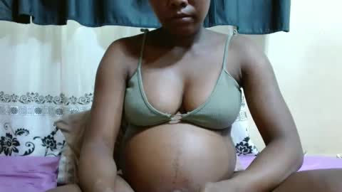 Snapshot of justlhot chatting on February 13, 2025, 12:32 pm Justlhot online show from February 13, 2025, 12:32 pm