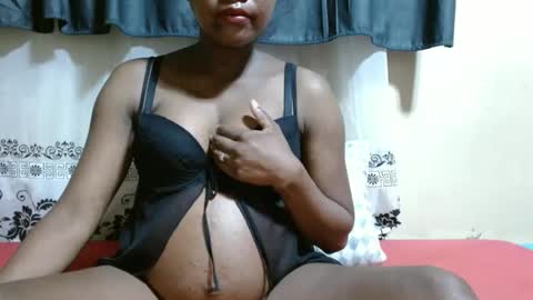 Snapshot of justlhot chatting on February 21, 2025, 1:33 am Justlhot online show from February 21, 2025, 1:33 am