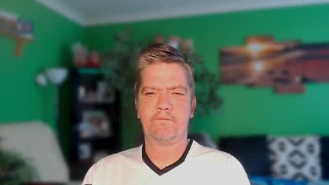 Justme online show from June 6, 2026, 9:03 am