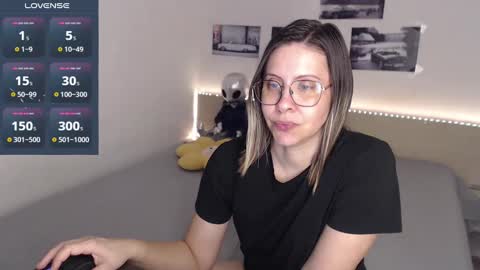 Julie online show from February 1, 2025, 5:18 am