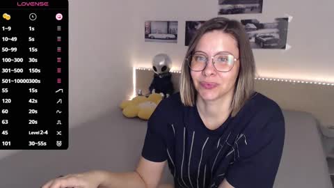 Julie online show from February 24, 2025, 5:11 am