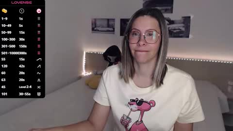 Julie online show from October 26, 2025, 5:02 am