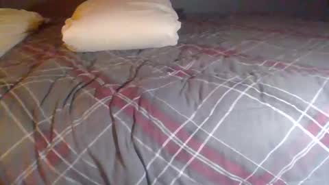 Snapshot of justpatrick32 chatting on December 20, 2024, 3:25 am Patrick online show from December 20, 2024, 3:25 am