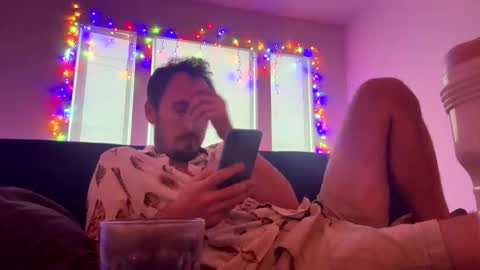 justsailing31 online show from November 14, 2025, 4:38 pm