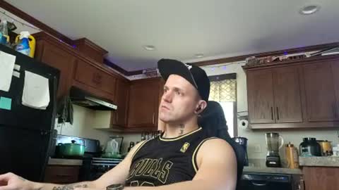 Snapshot of justus0624 chatting on August 2, 2026, 9:35 pm justus0624 online show from August 2, 2026, 9:35 pm