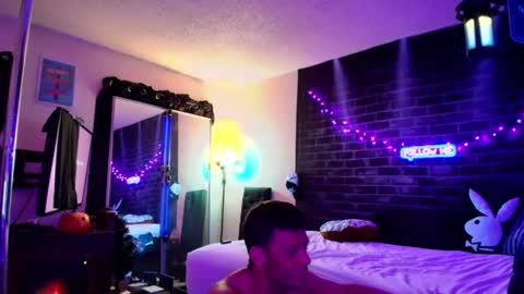 Eetantungfuk Mias online show from December 9, 2024, 3:29 am