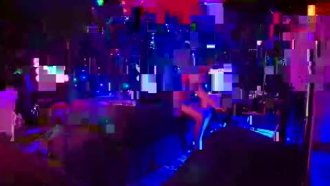 Eetantungfuk Mias online show from March 8, 2025, 10:32 am