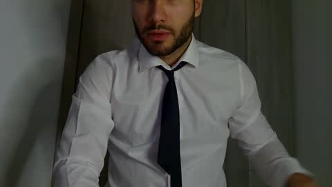 Snapshot of justynxxx1 chatting on October 16, 2025, 8:54 pm Justin online show from October 16, 2025, 8:54 pm