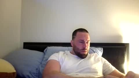 jwiththethickone413 online show from May 3, 2026, 9:48 am